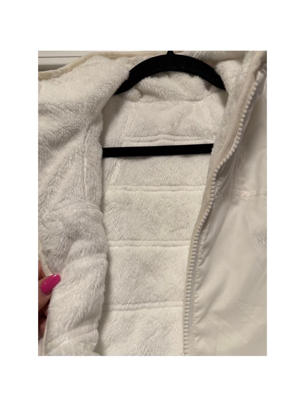 The North Face Reversible Vest - White - Size M/L - Picture 6 of 10